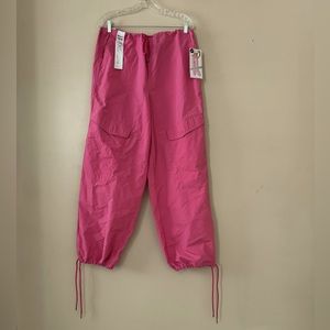 Tinceltown Pants Size M  New with Tags Tie Waist & Legs Pockets Pink Summer